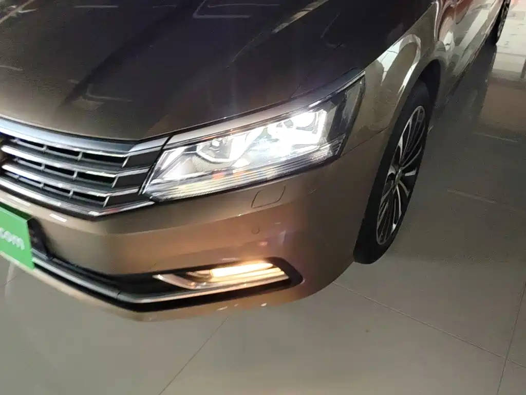 Volkswagen Passat — миниатюра 24
