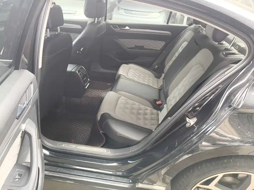 Volkswagen Magotan — миниатюра 17