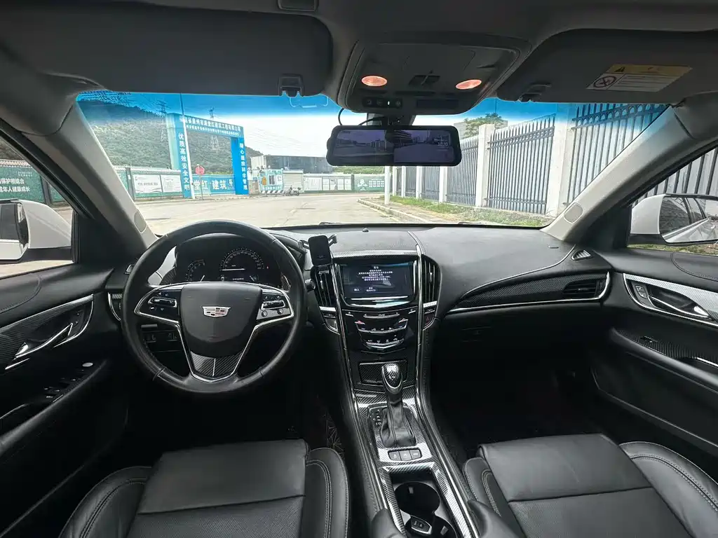 Cadillac ATS-L 2017 28T Fashion