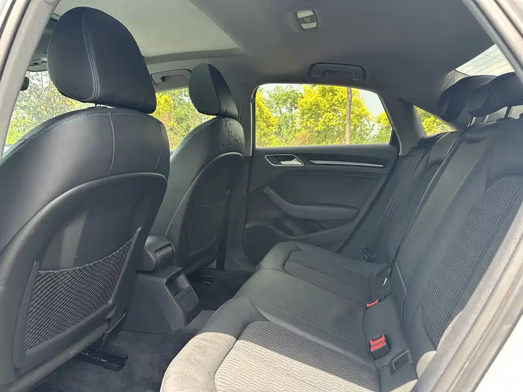 Audi A3 2020 Limousine 35 TFSI Fashion V