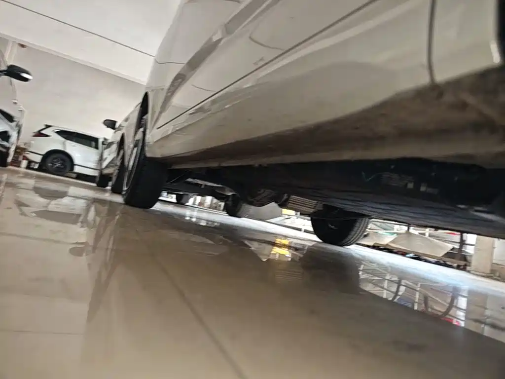 Wuling MINIEV — миниатюра 21