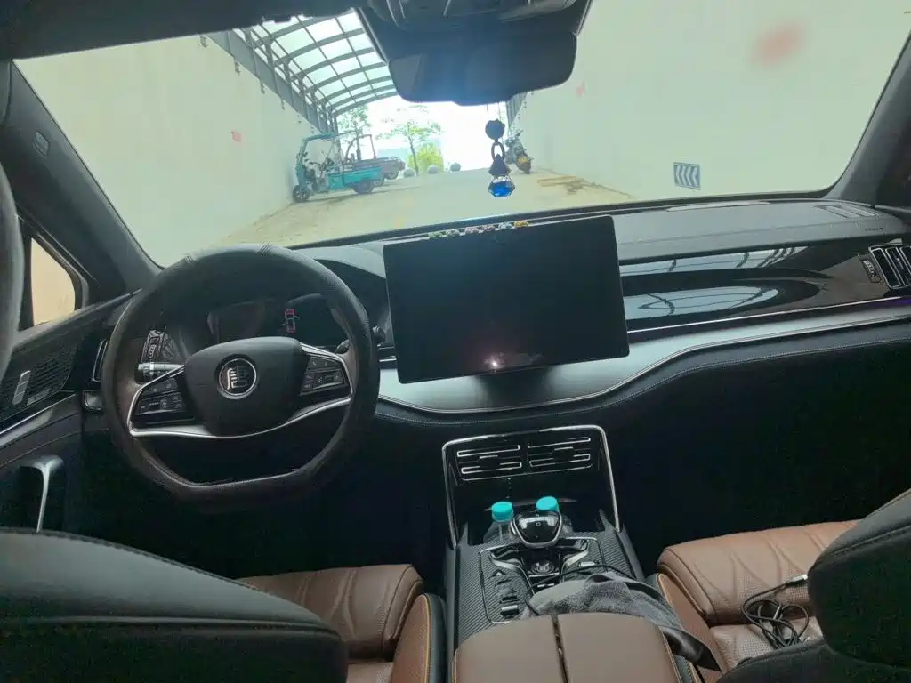 BYD Tang New Energy — миниатюра 10
