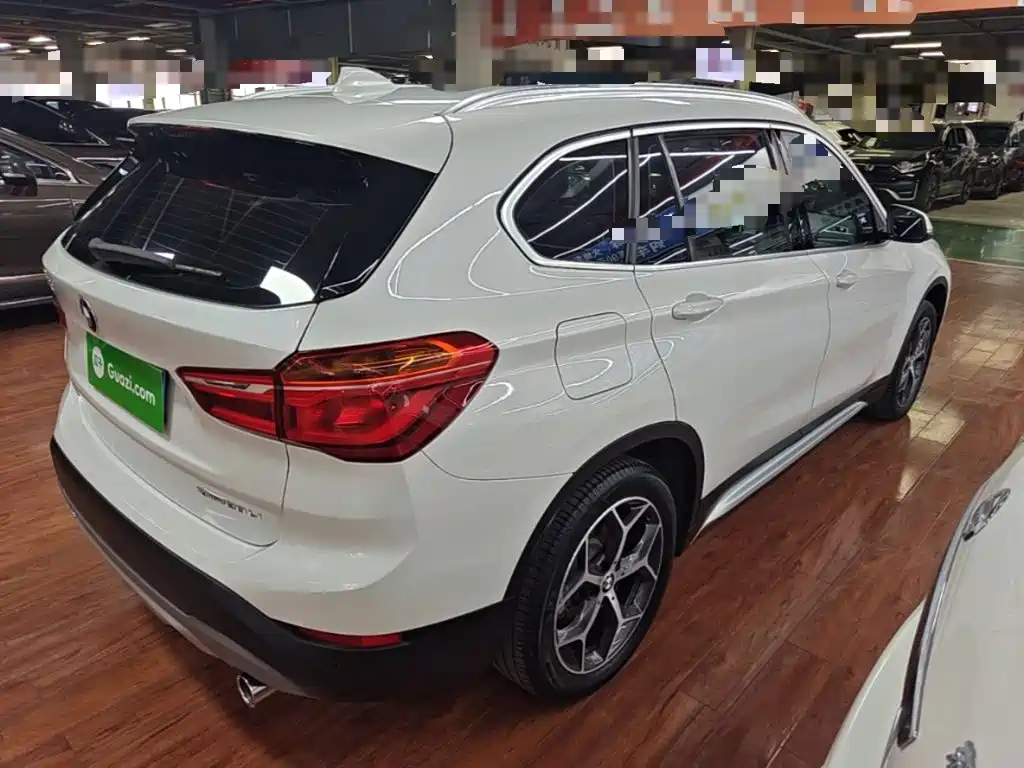 BMW X1 — миниатюра 7