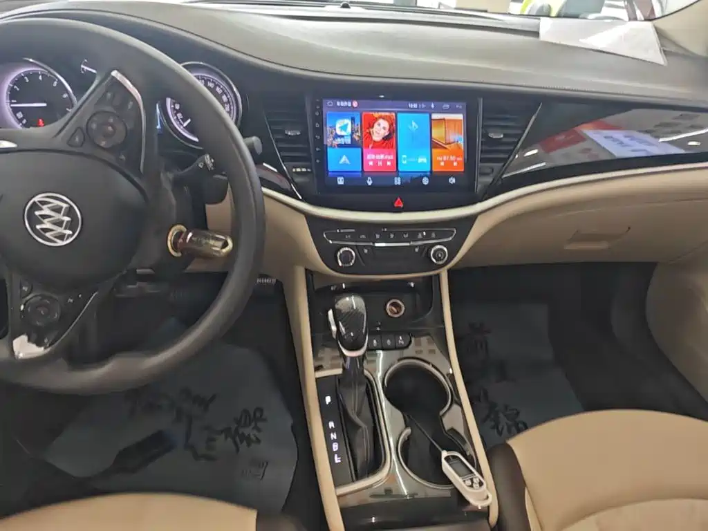 Buick Verano — миниатюра 9