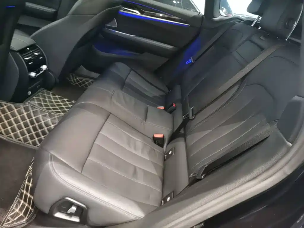 BMW 6 Series GT — миниатюра 17