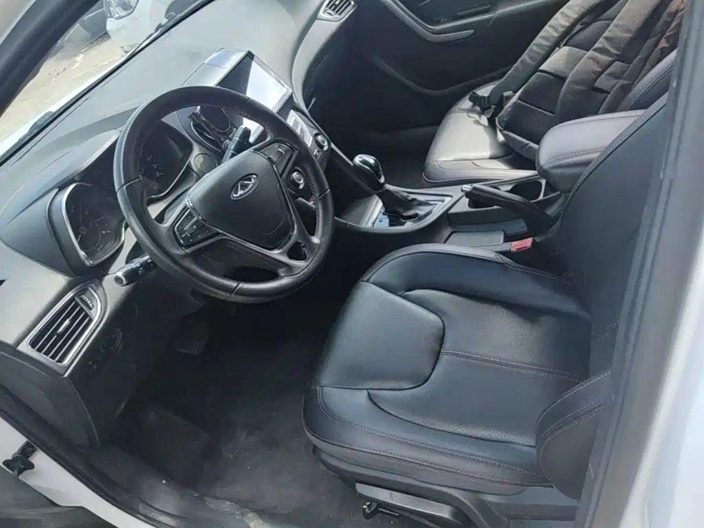 Chery Arrizo 5 — миниатюра 15