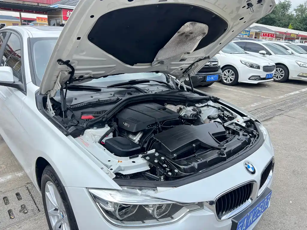 BMW 3 Series — миниатюра 25