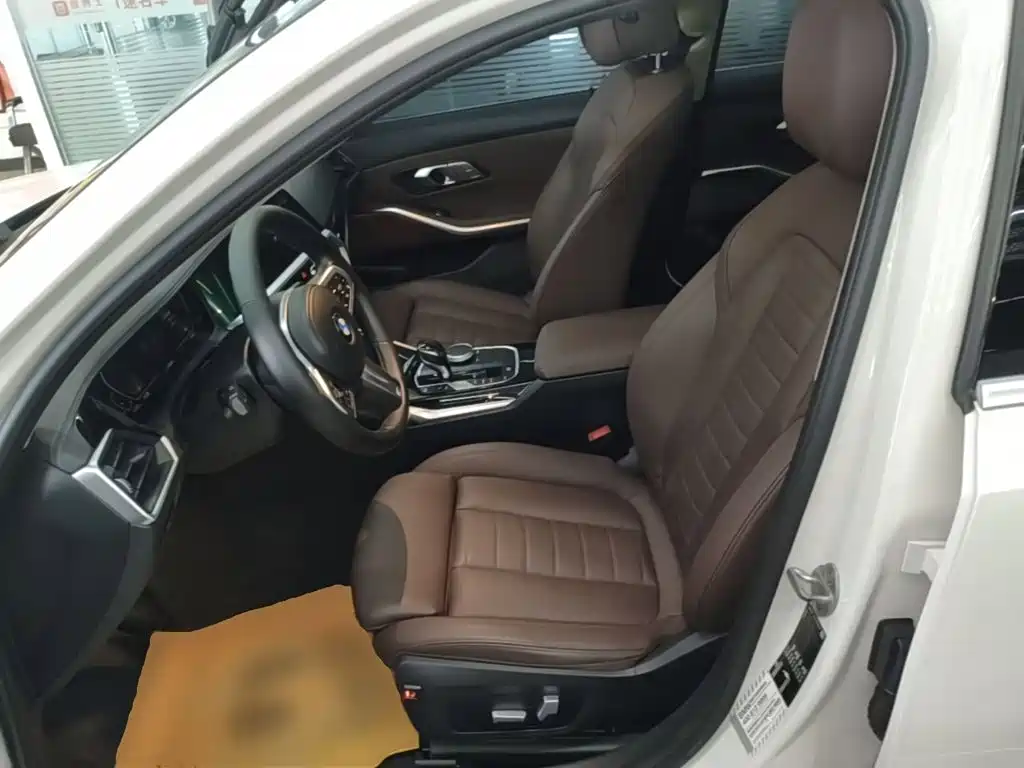 BMW 3 Series — миниатюра 15