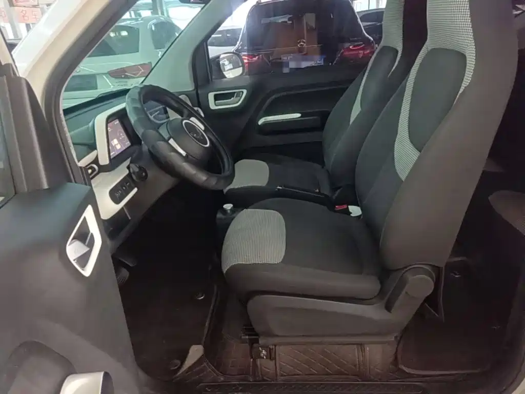 Wuling MINIEV — миниатюра 15