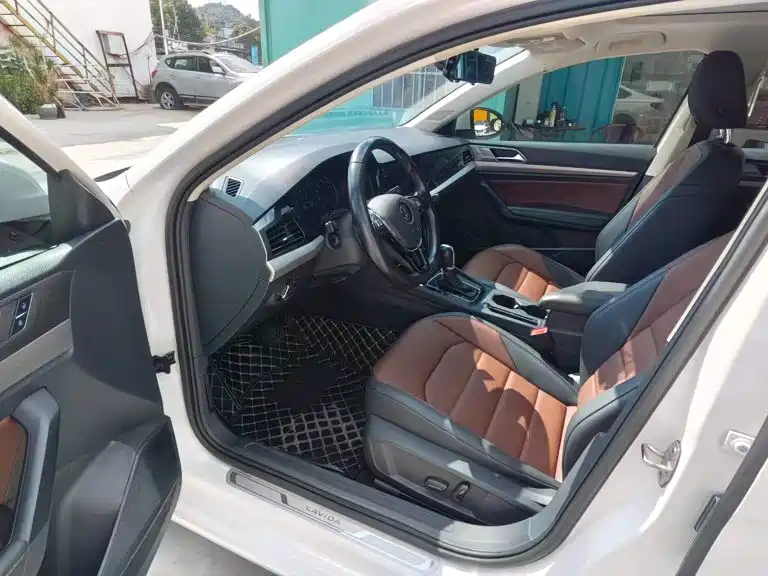 Volkswagen Lavida — миниатюра 13