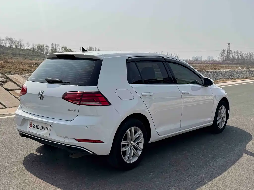 Volkswagen Golf — миниатюра 7