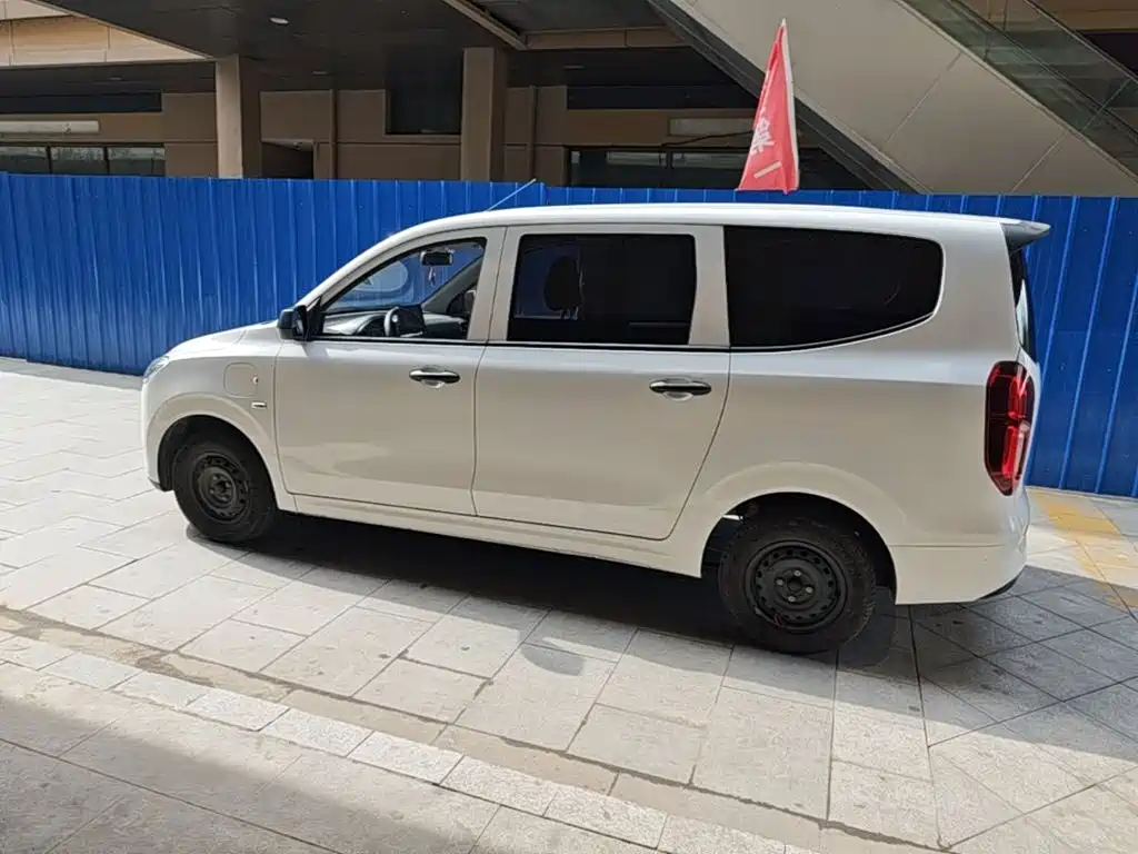 Wuling Hongguang EV — миниатюра 26