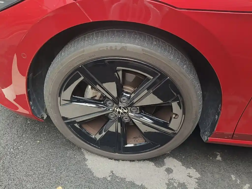 Volkswagen Lamando — миниатюра 23