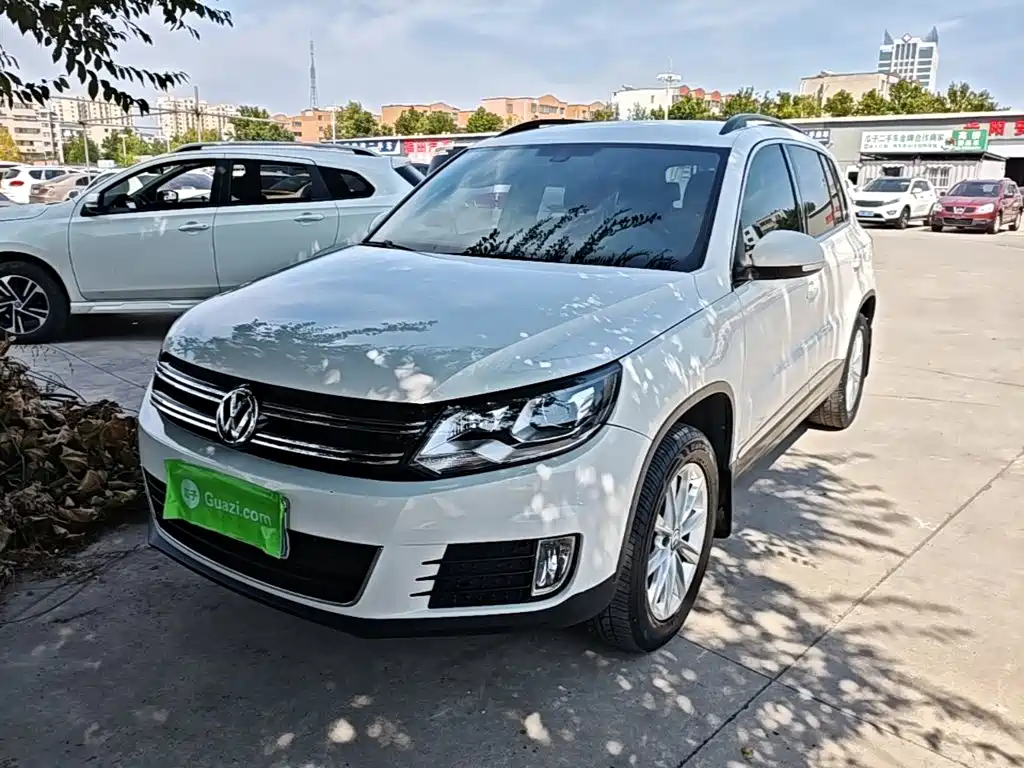 Volkswagen Tiguan — миниатюра 2