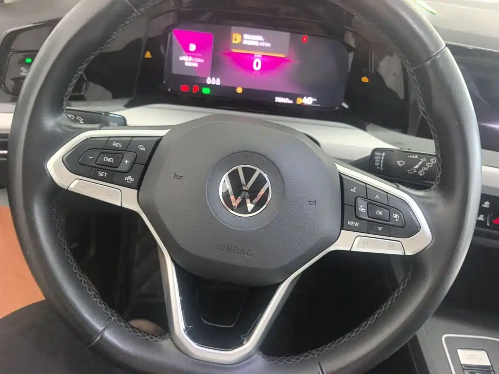 Volkswagen Golf — миниатюра 3