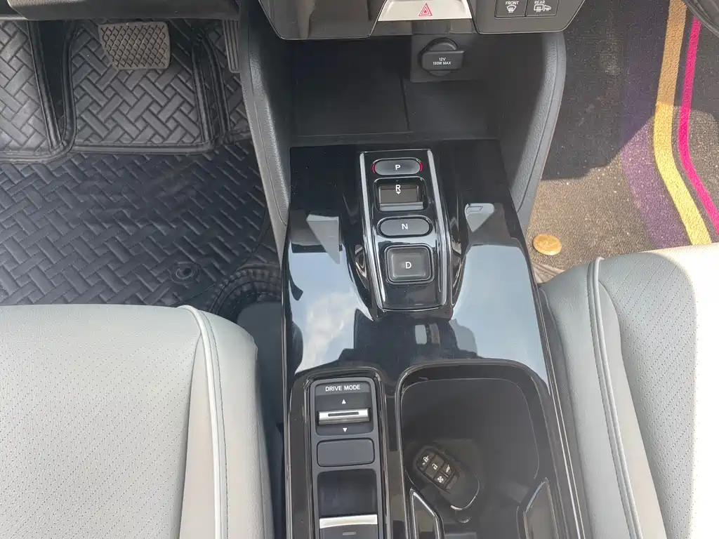 HONDA E: NP1 POLE PAI 1