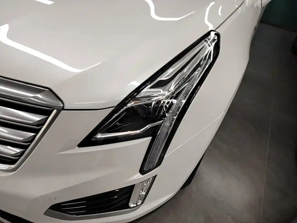 Cadillac XT5 — миниатюра 24