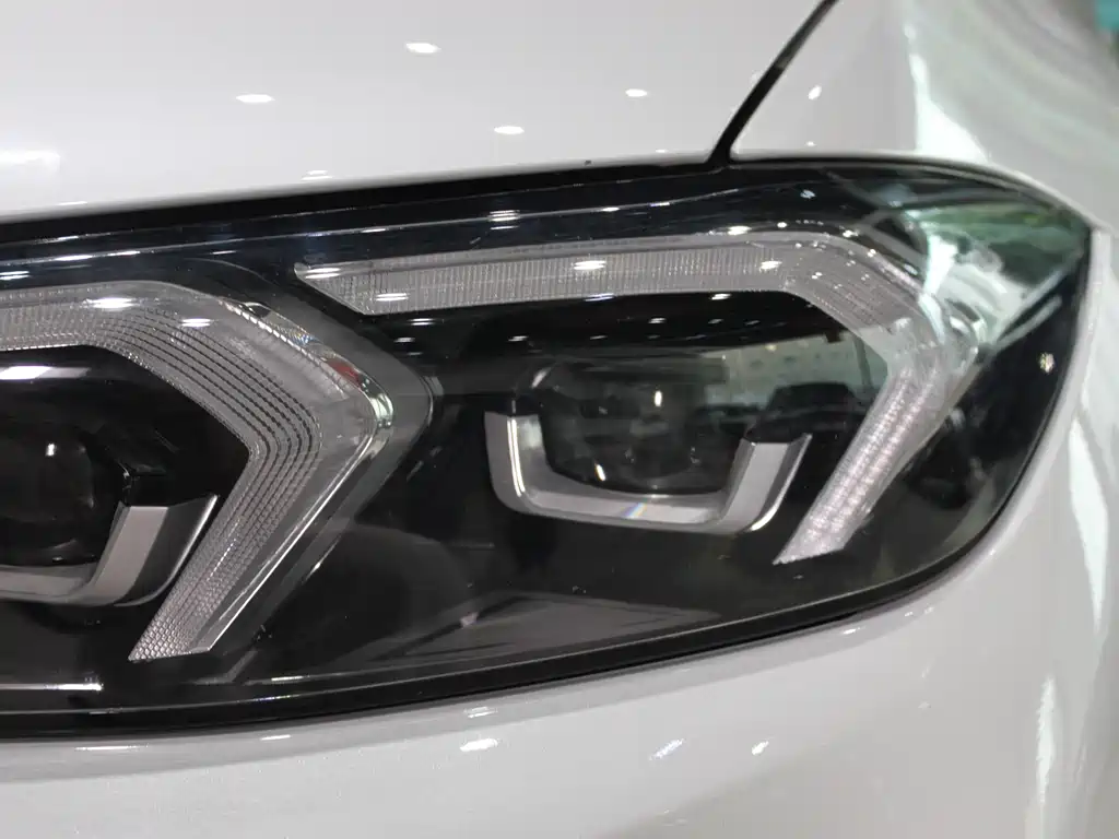 BMW i3 2024 eDrive 35 L