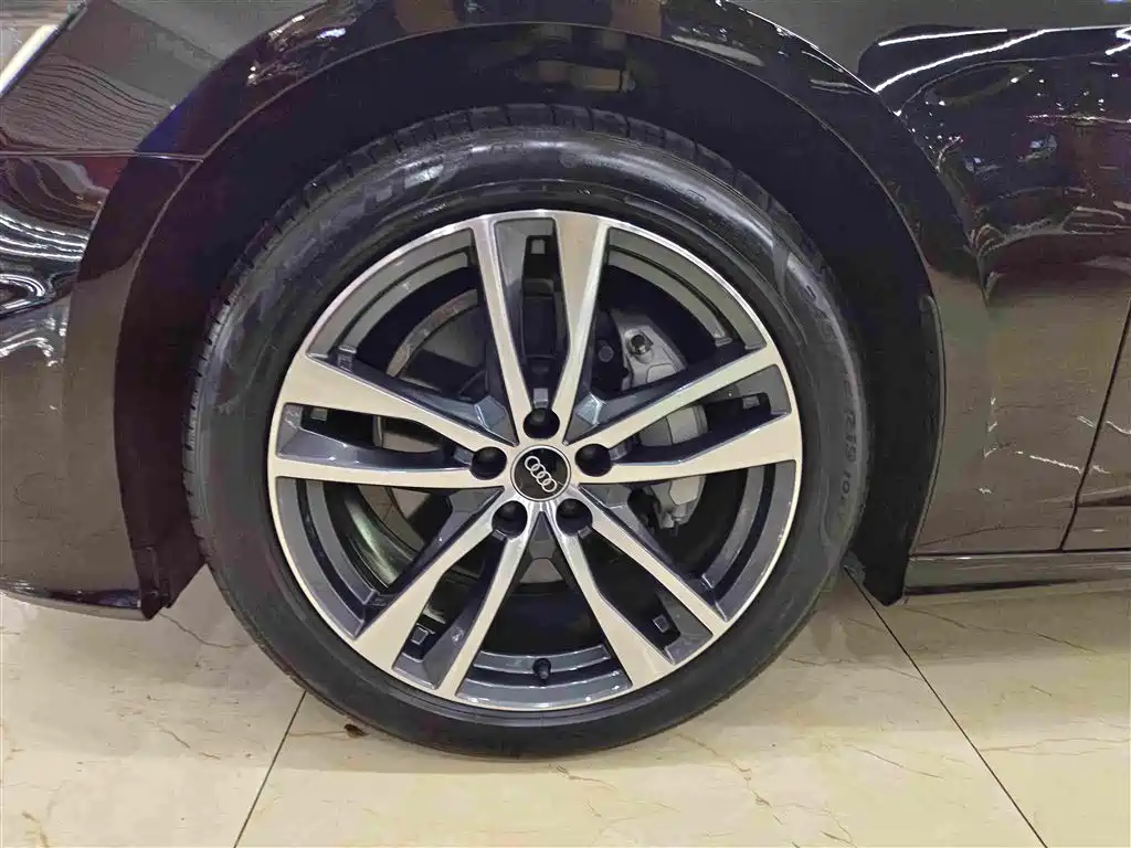 Audi A6L — миниатюра 10