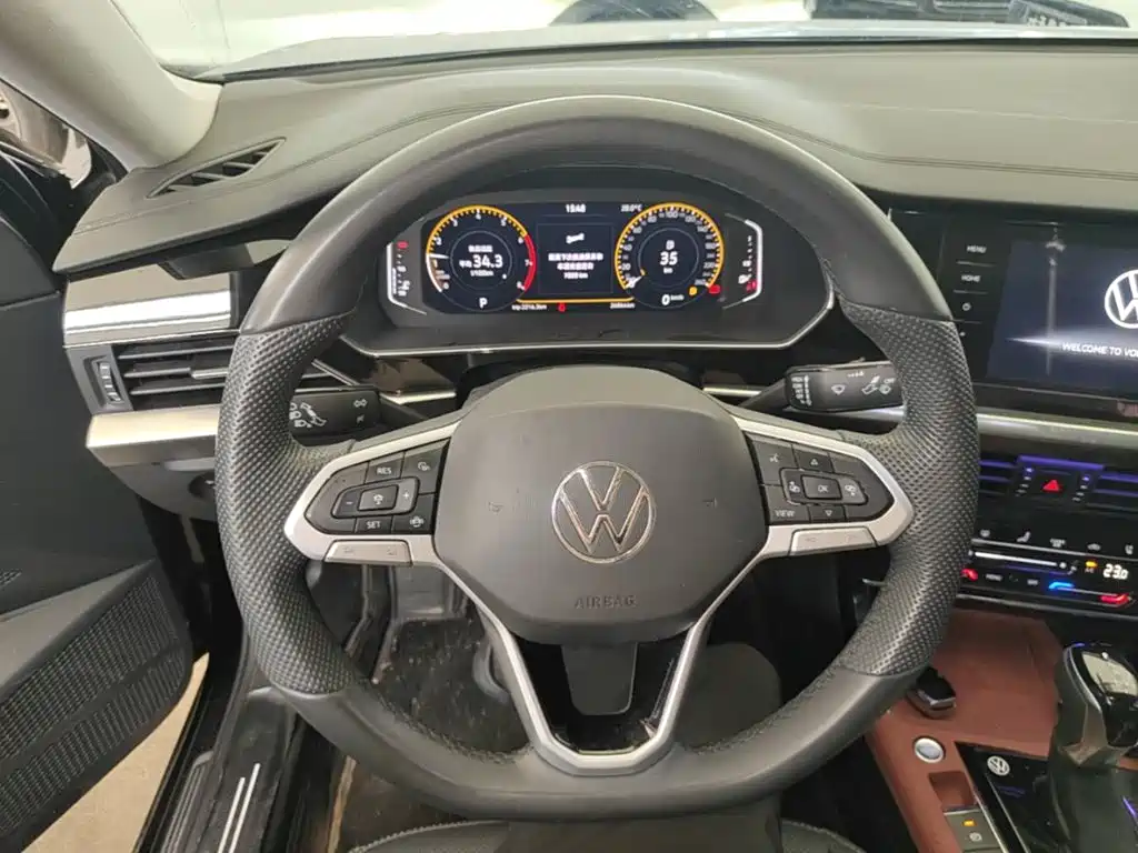 Volkswagen Passat — миниатюра 11