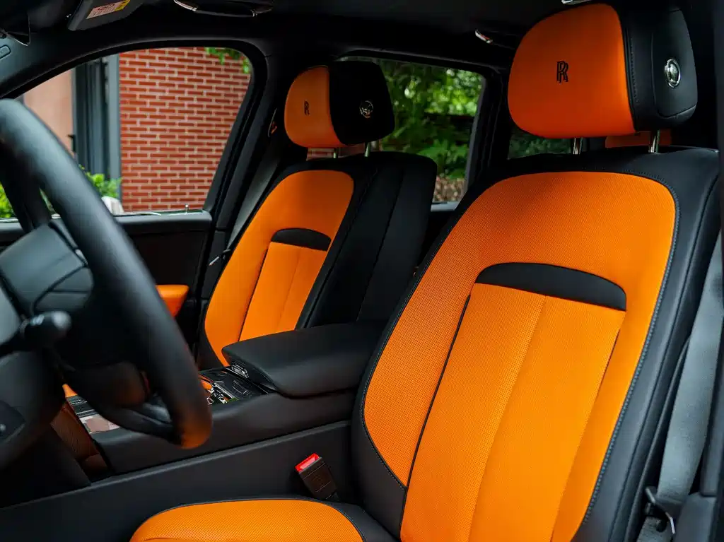 Rolls-Royce Cullinan — миниатюра 8