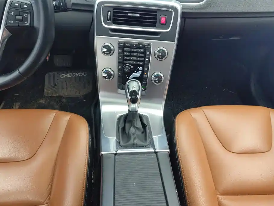 Volvo S60 — миниатюра 16