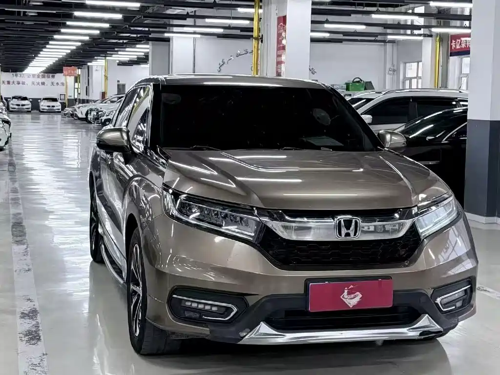 Honda Avancier — миниатюра 3