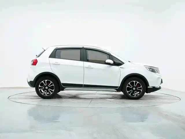 Geely Vision X3 — миниатюра 7