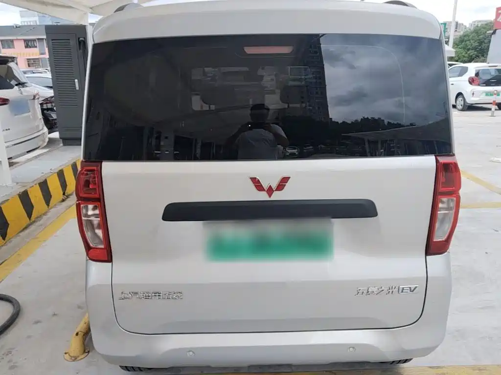 Wuling Zhiguang EV — миниатюра 6
