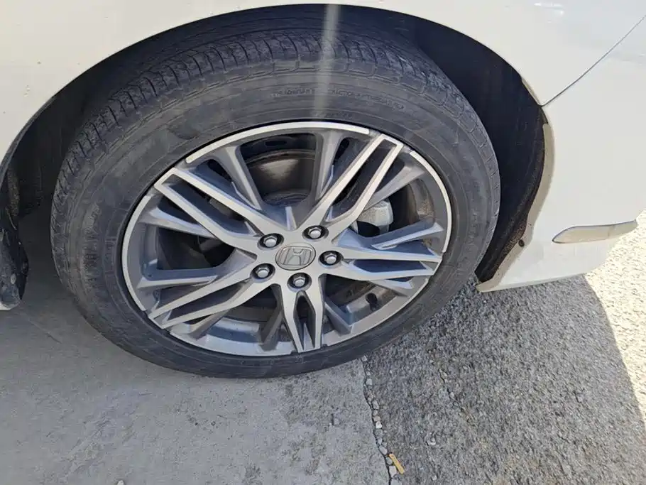 Honda Elysion — миниатюра 6