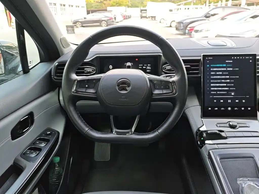 NIO ES6 — миниатюра 11