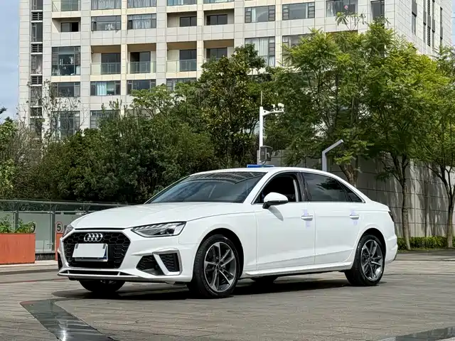 2022 Audi A4
