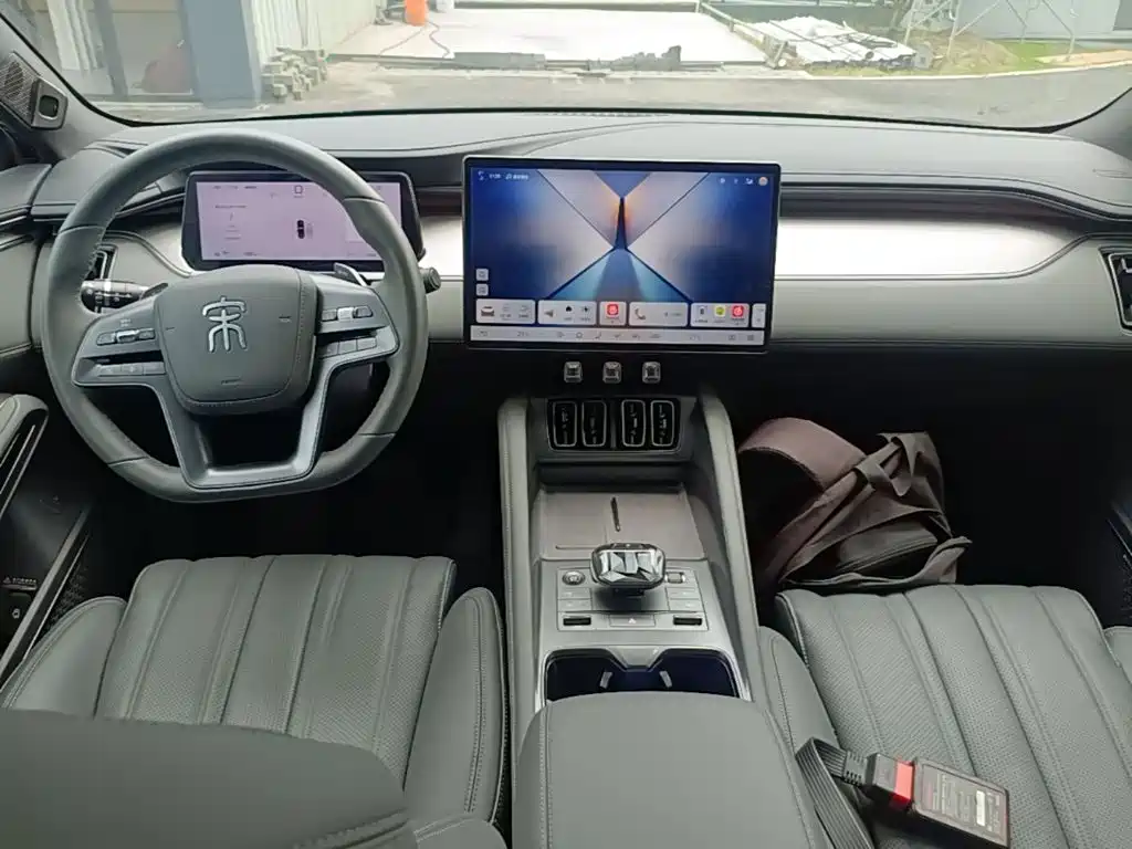 BYD Song L EV L EV 2025 Smart Drive 662km