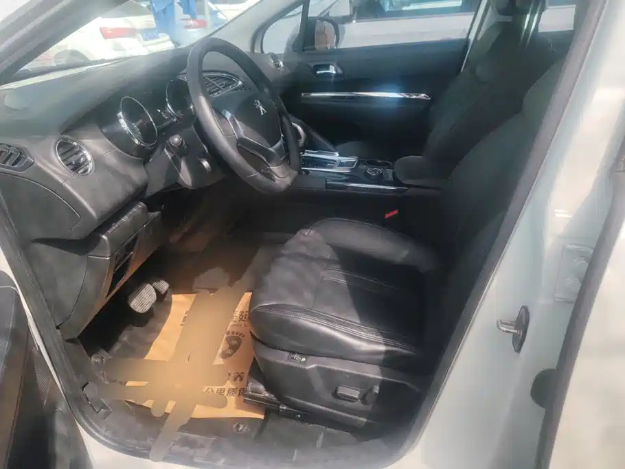Peugeot 3008 — миниатюра 9