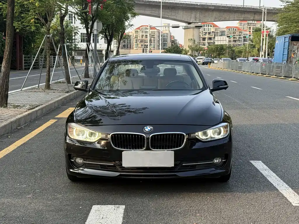 BMW 3 Series — миниатюра 2