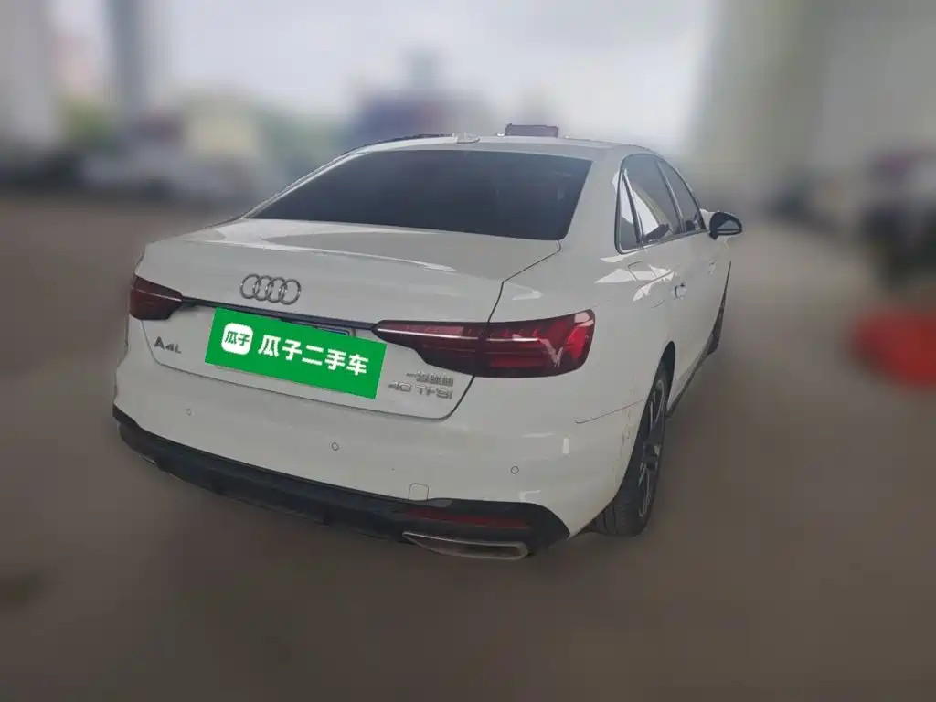 Audi A4L — миниатюра 4