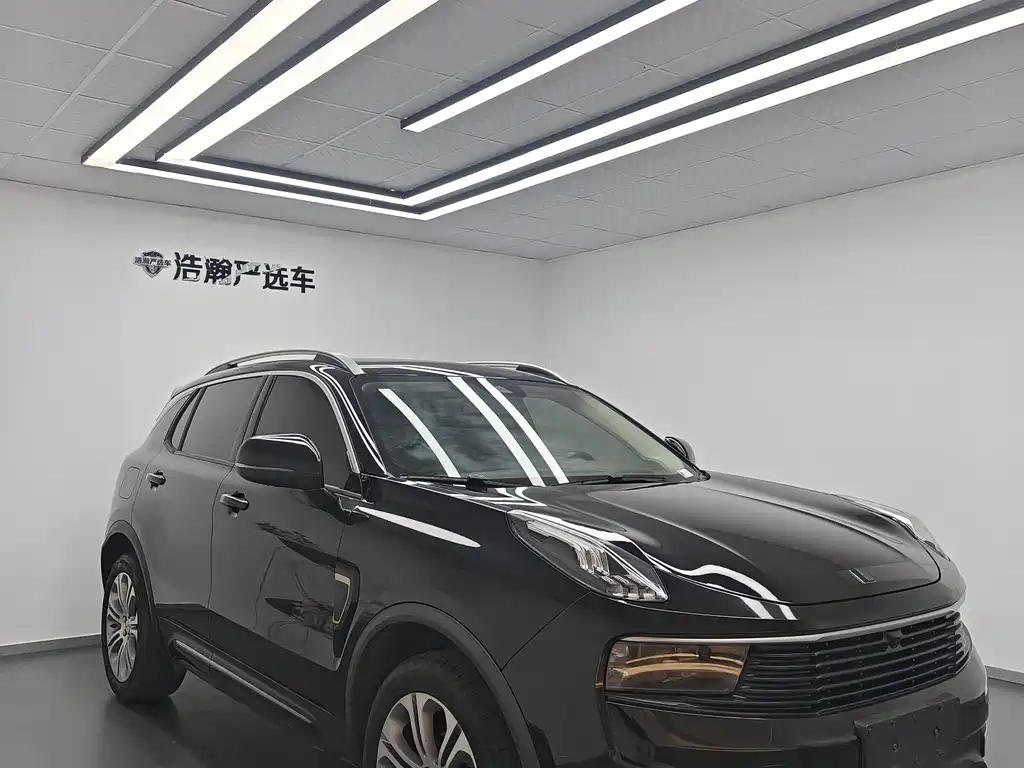 Lynk & Co 01 — миниатюра 3