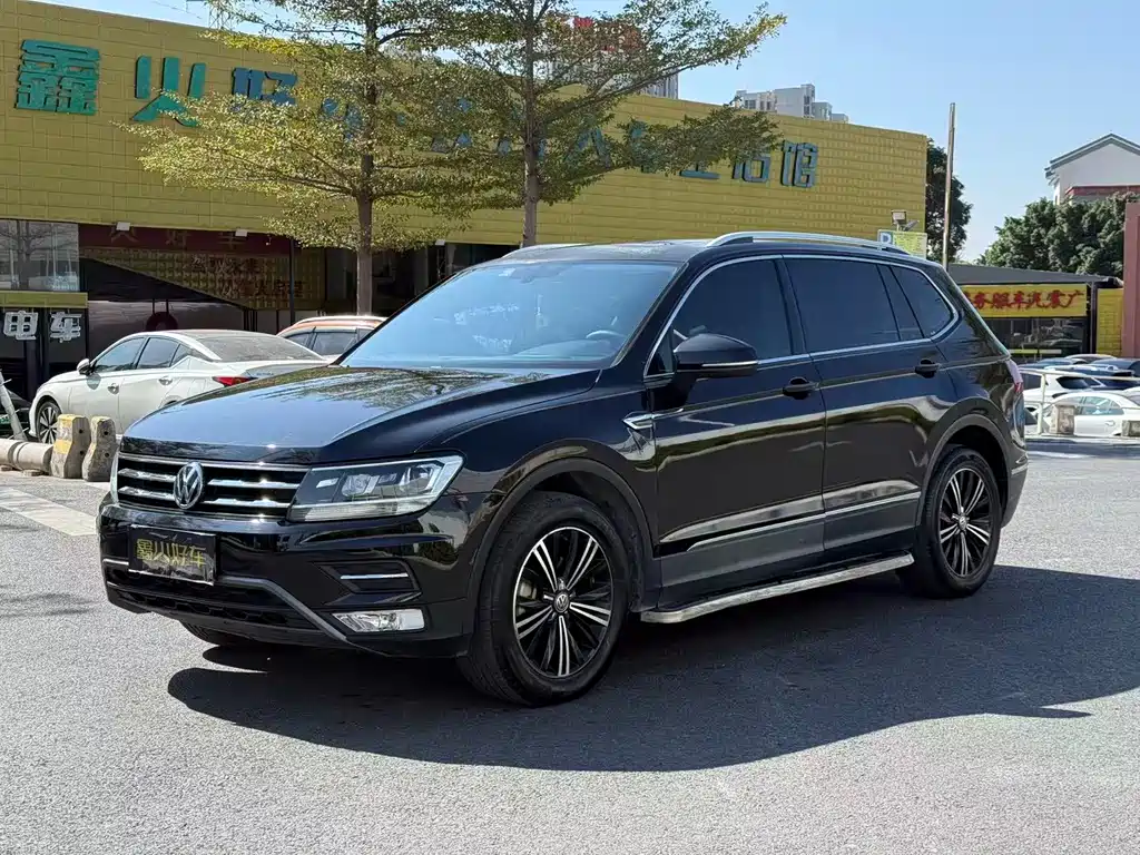 Volkswagen Tiguan L — миниатюра 3