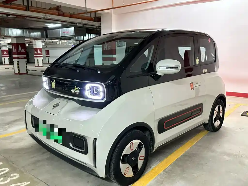 Baojun KiWi EV 2022 Design Master Light Enjoy Edition NMC