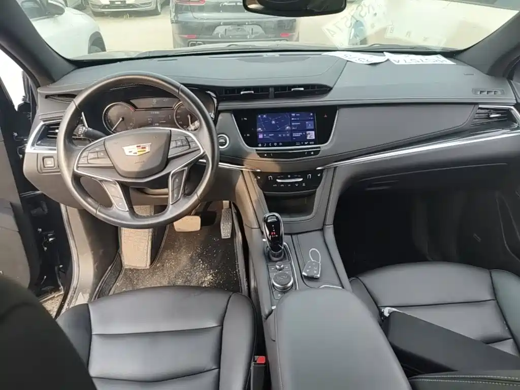 Cadillac XT5 — миниатюра 10