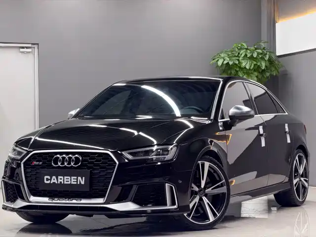 Audi RS