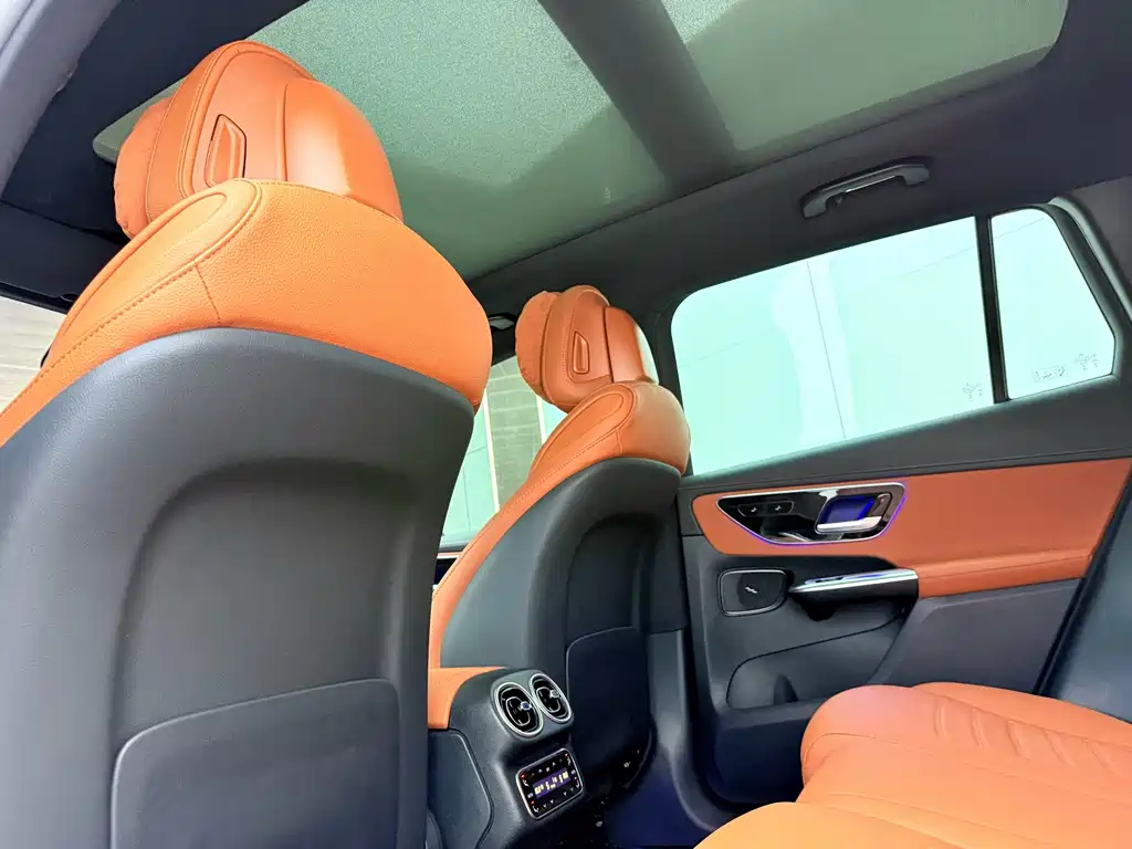 Mercedes-Benz GLC — миниатюра 8