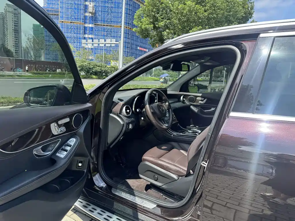 Mercedes-Benz GLC — миниатюра 4