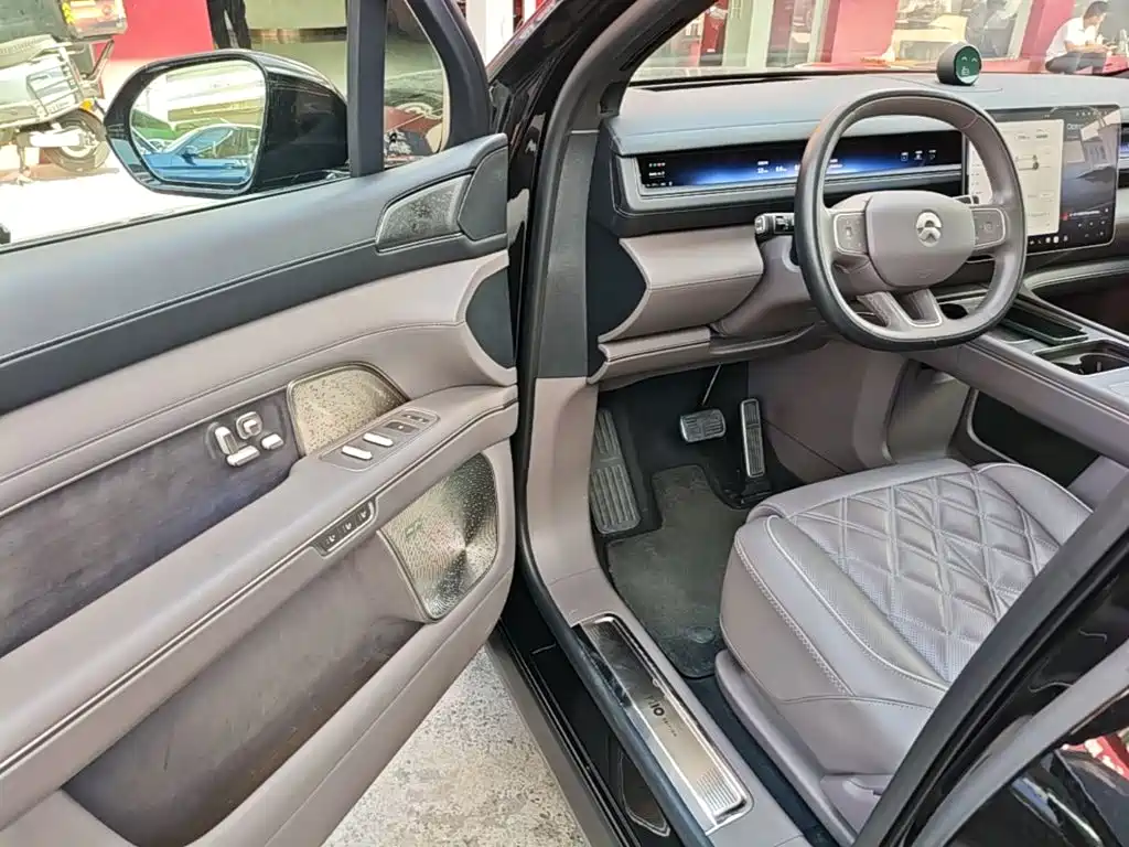 NIO ES8 — миниатюра 16