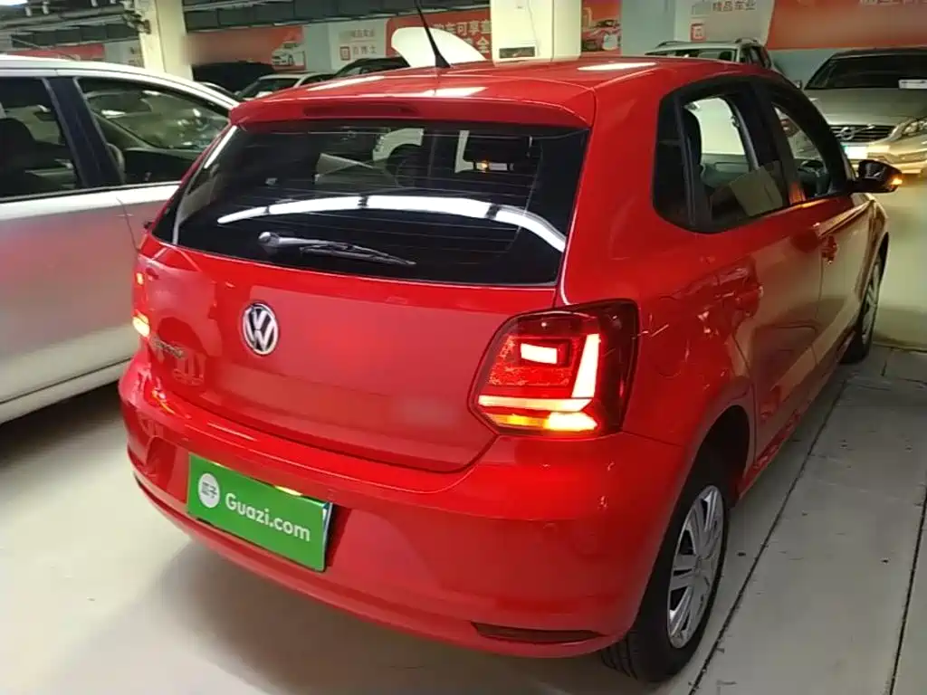 Volkswagen Polo — миниатюра 7