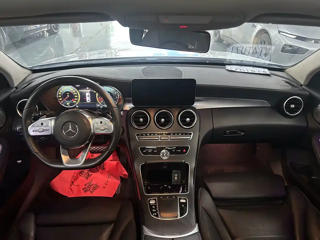 Mercedes-Benz C-Class — миниатюра 5