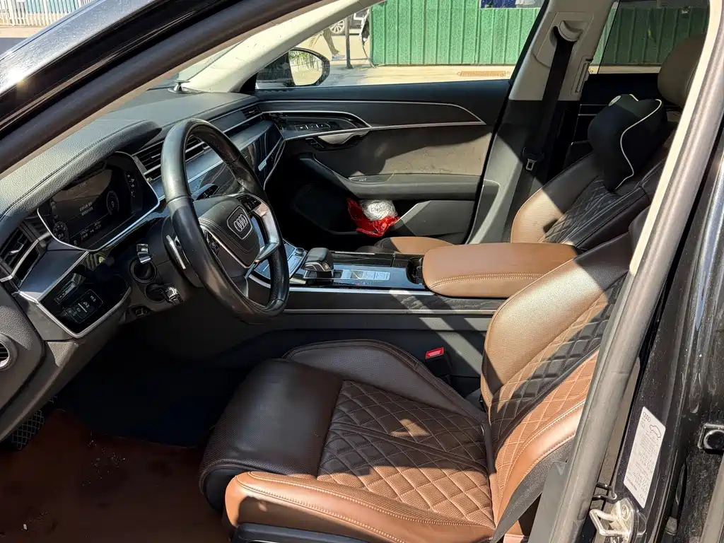 Audi A8 — миниатюра 8