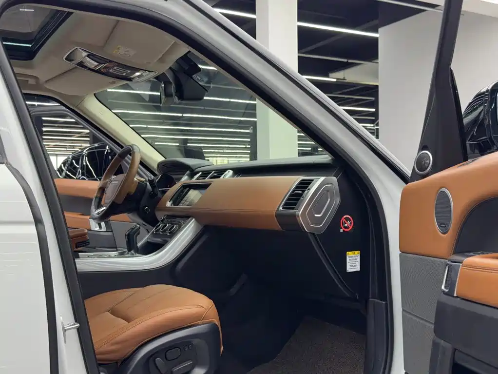 Land Rover Sport — миниатюра 10
