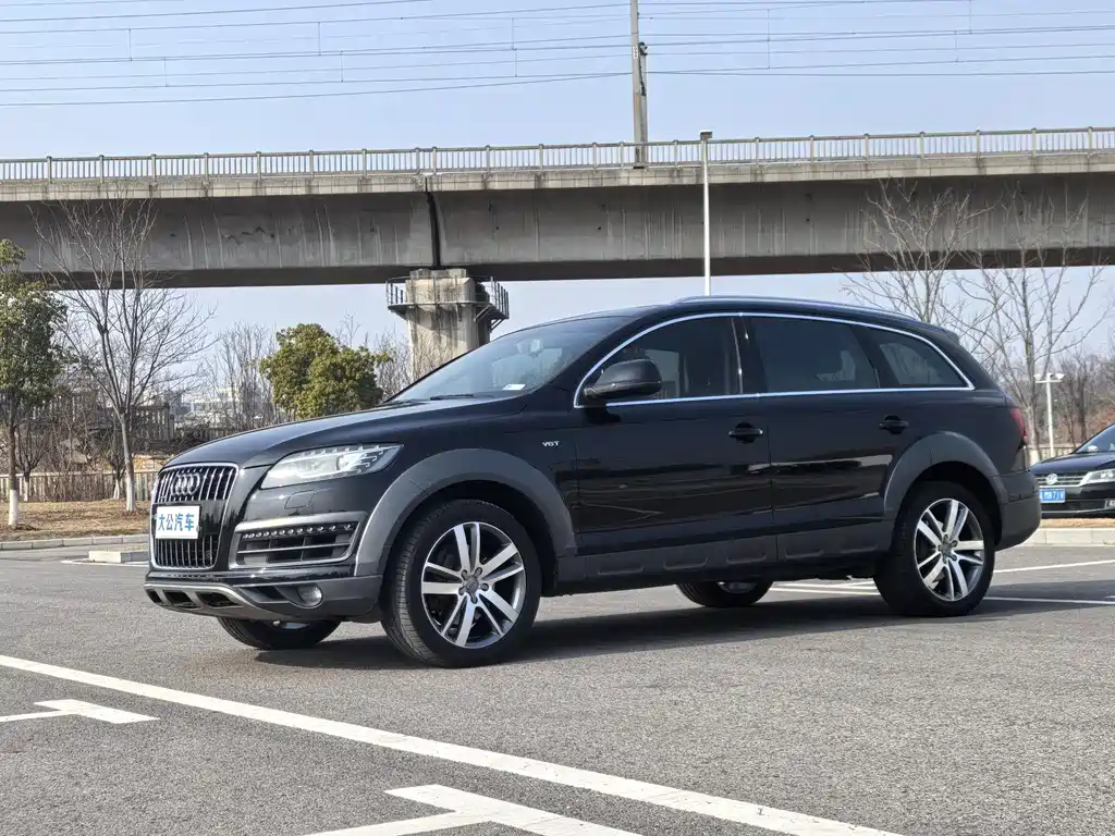 Audi Q7 2015