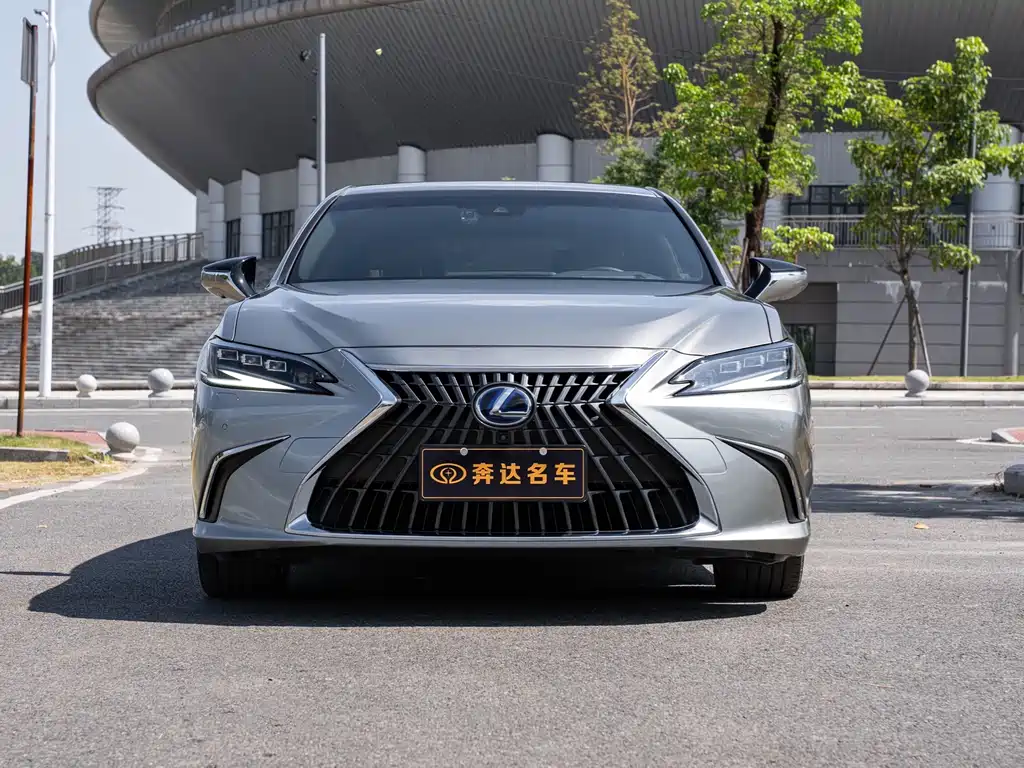 Lexus ES 2021 300h Executive